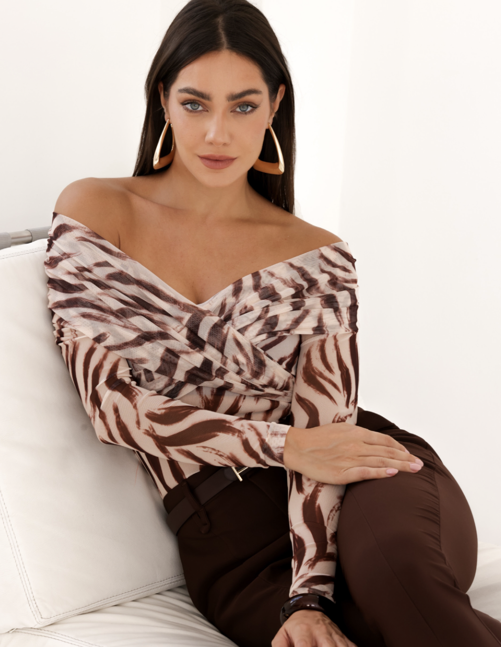 Blusa Ombro a Ombro Manga Longa Tule Estampado